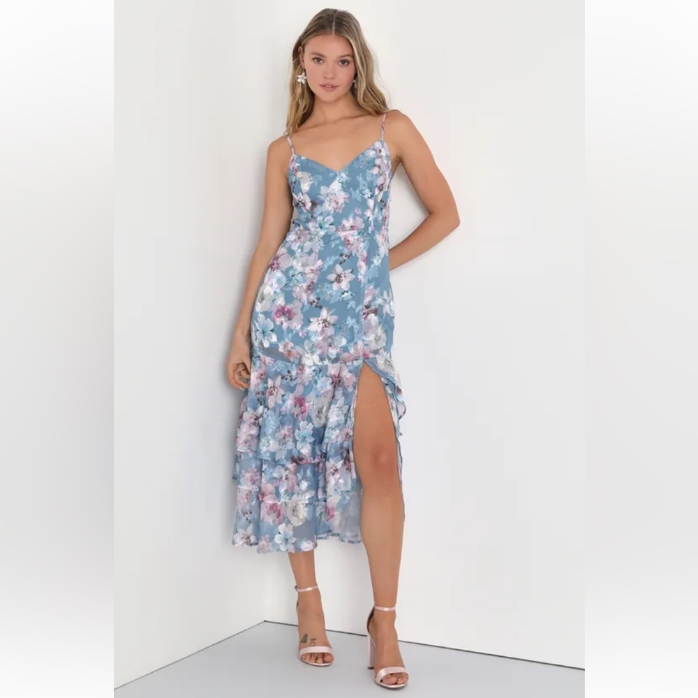 Lulus blue floral dress new with tags